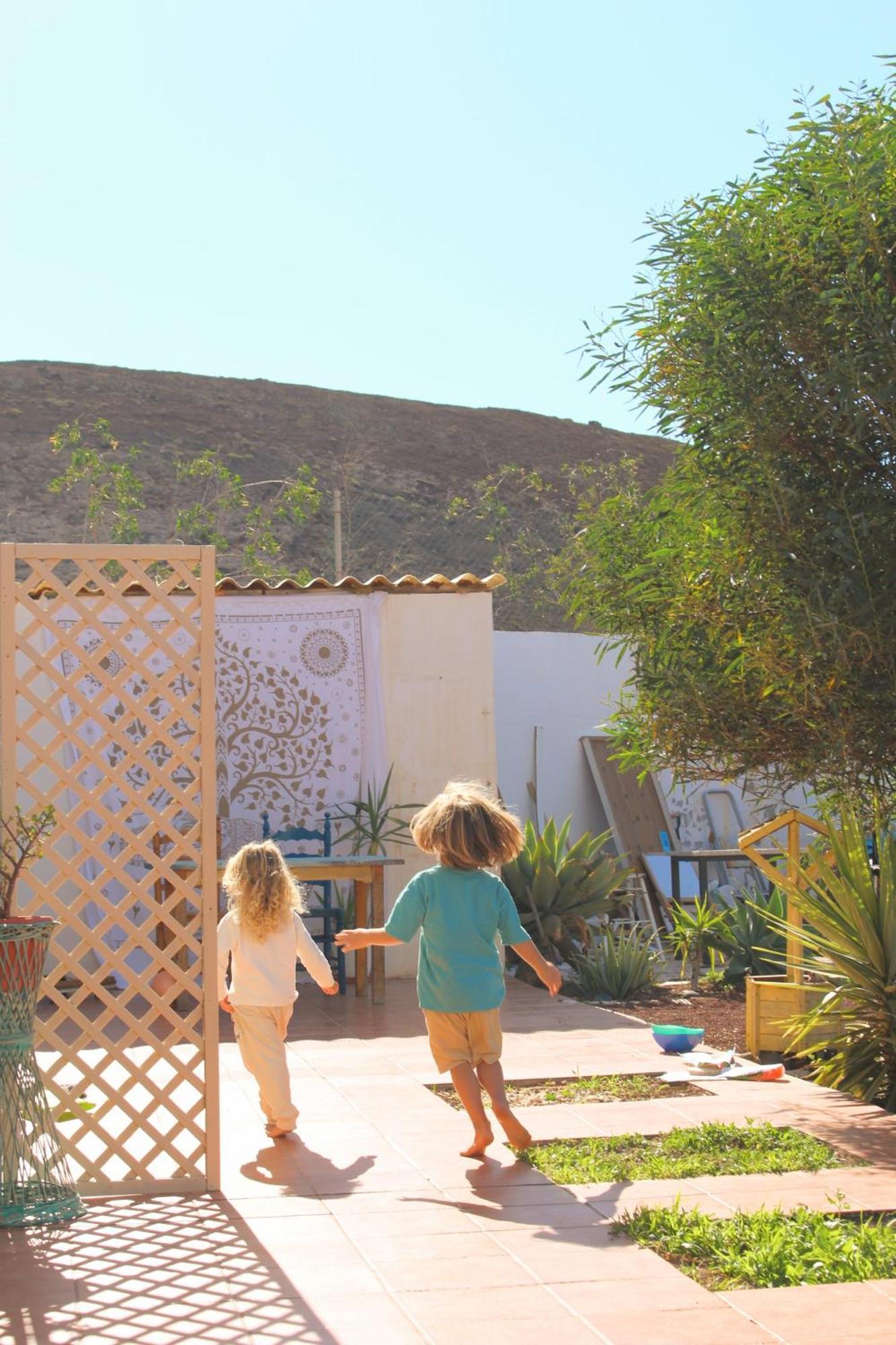 Bed and Breakfast Alma Libre Lanzarote Гуатиса Экстерьер фото