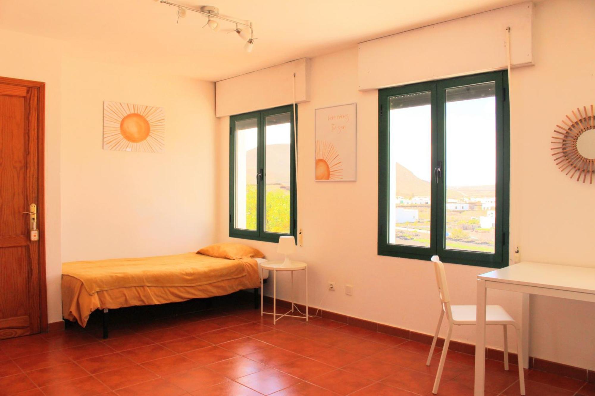 Bed and Breakfast Alma Libre Lanzarote Гуатиса Экстерьер фото